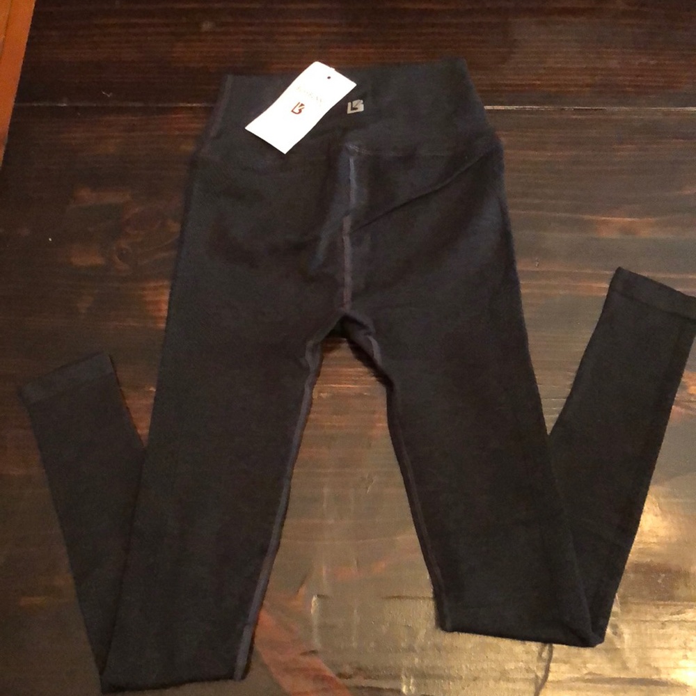 BuffBunny Goddess Leggings Onyx - Picture 2 of 2